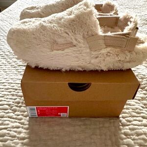 Nike Calm Mule Fuzzy Slippers - Women’s size 8